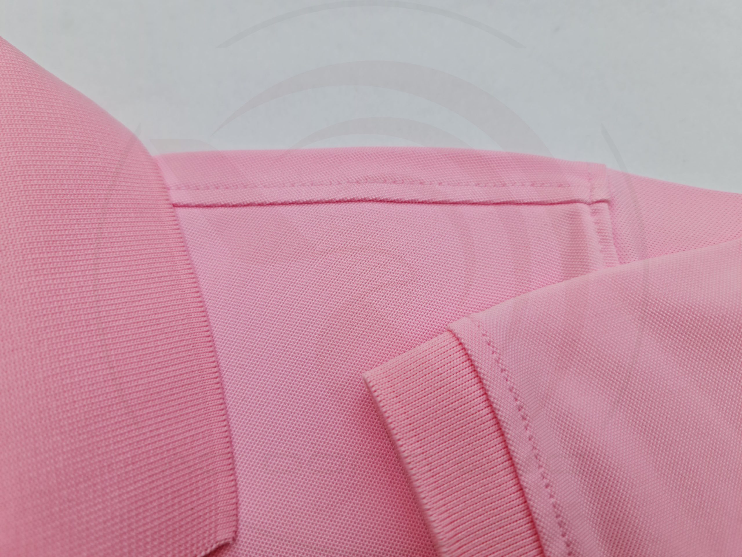 áo thun polo, áo thun trơn, áo cổ trụ, cổ bẻ, áo phông Chi tiết đường may áo thun cổ trụ polo bo trơn cá sấu lạnh poly thấm hút hồng phấn