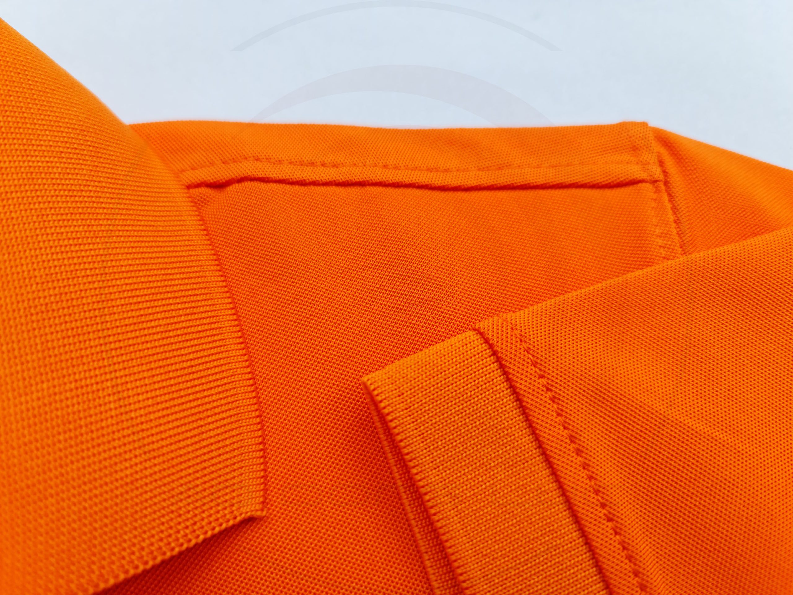 áo thun polo, áo thun trơn, áo cổ trụ, cổ bẻ, áo phông Chi tiết đường may áo thun cổ trụ polo bo trơn cá sấu lạnh màu cam