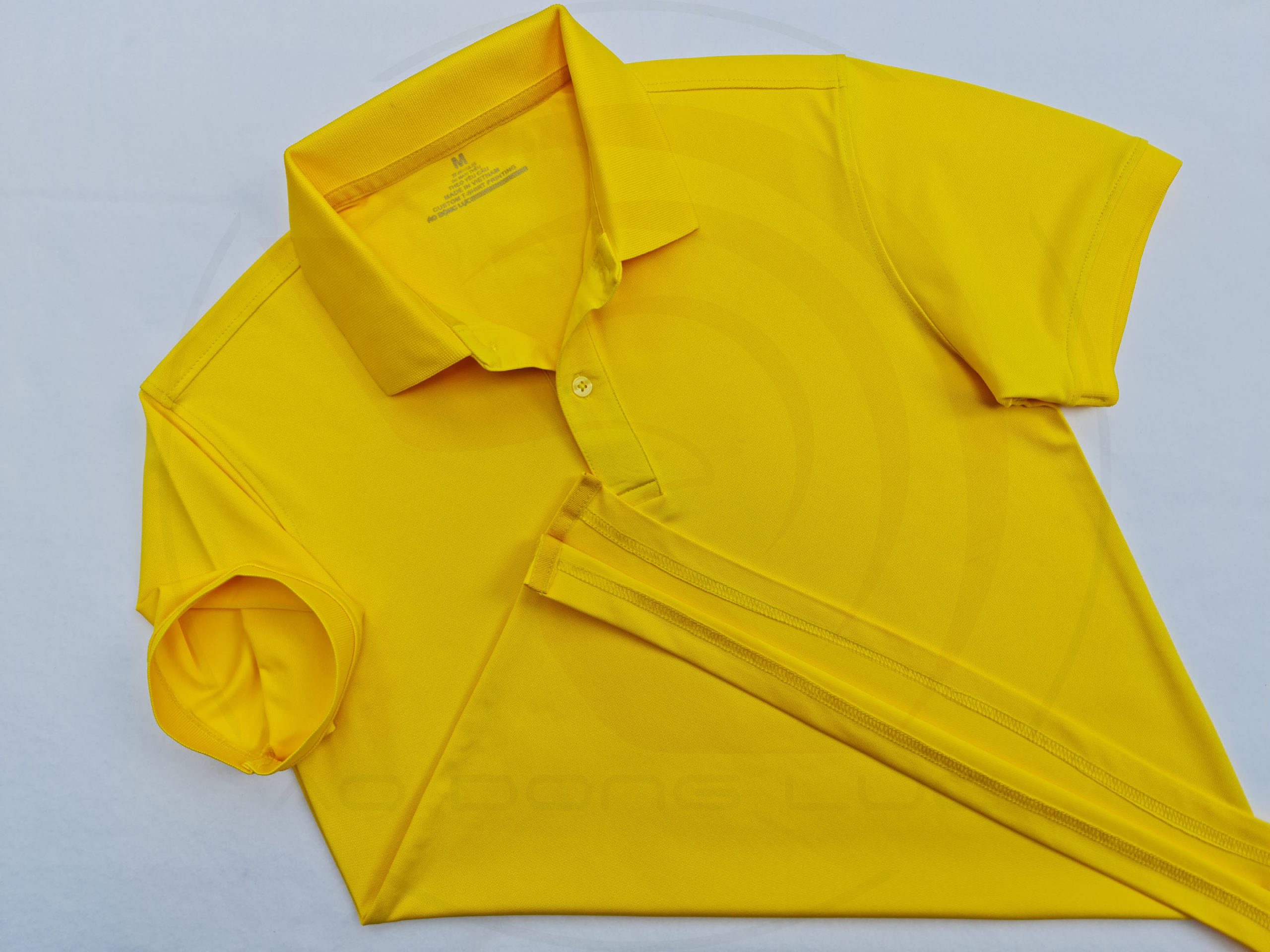 Áo thun cổ trụ polo bo trơn cá sấu lạnh poly thấm hút màu vàng nghệ