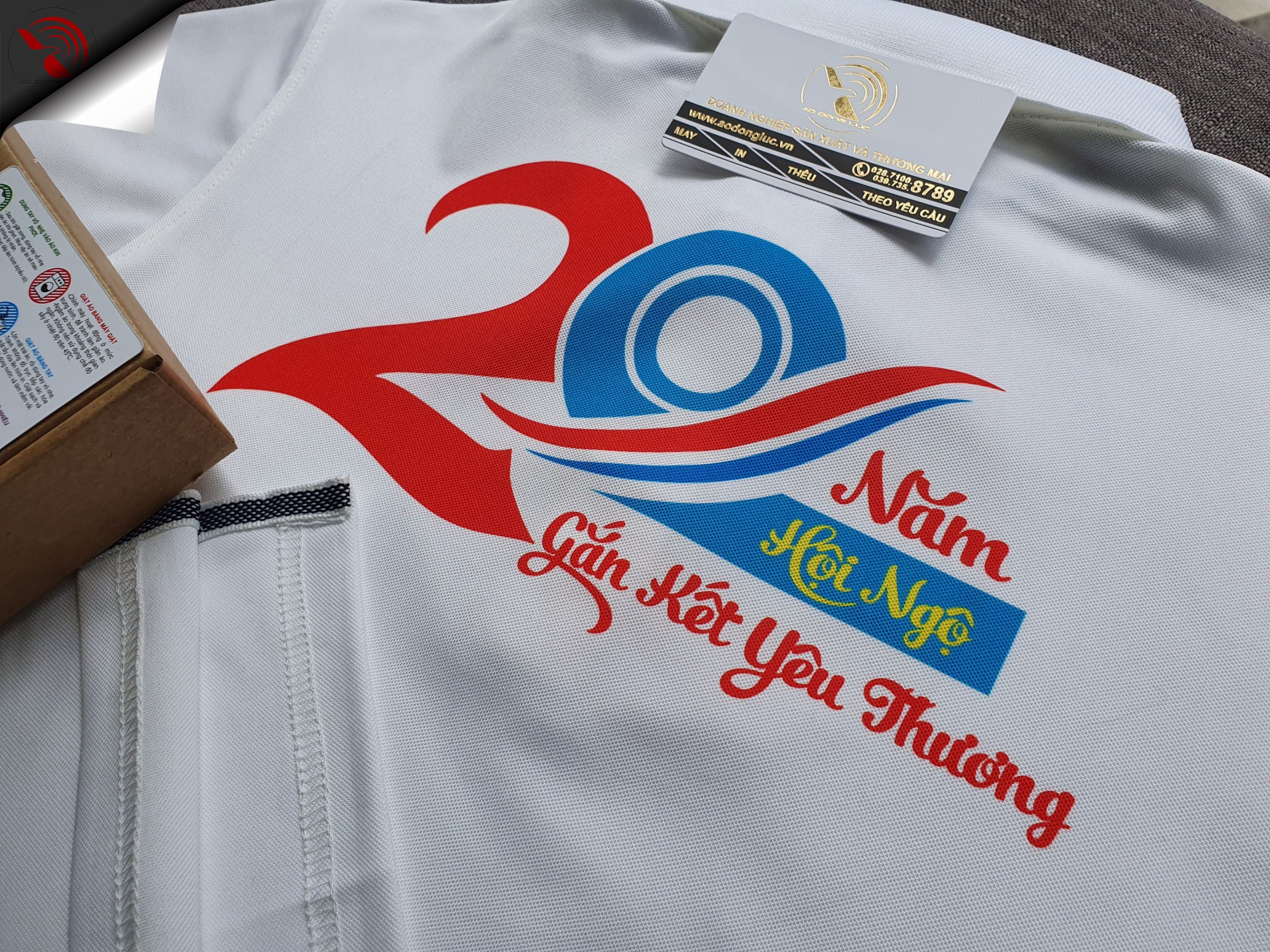 Hình in chuyển nhiệt logo áo thun đồng phục lớp theo yêu cầu