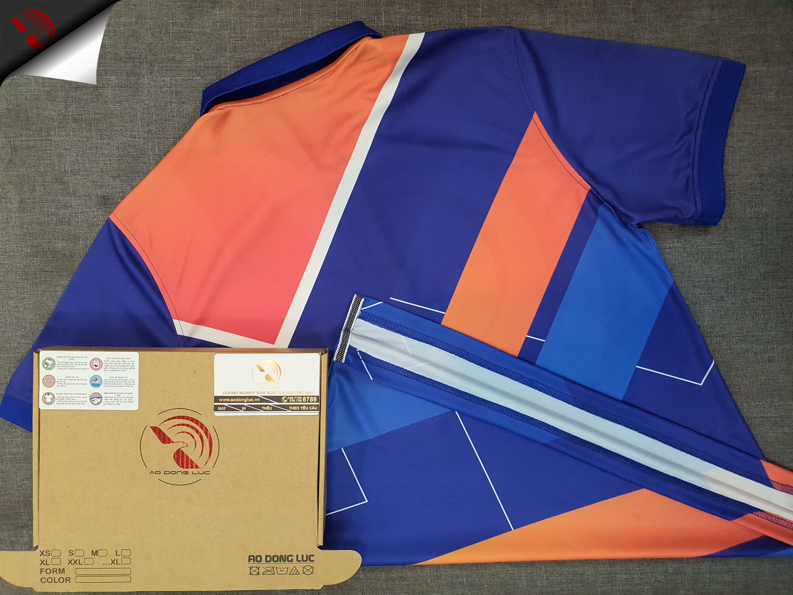 Đồng phục áo thun polo thể thao in chuyển nhiệt full galaxy