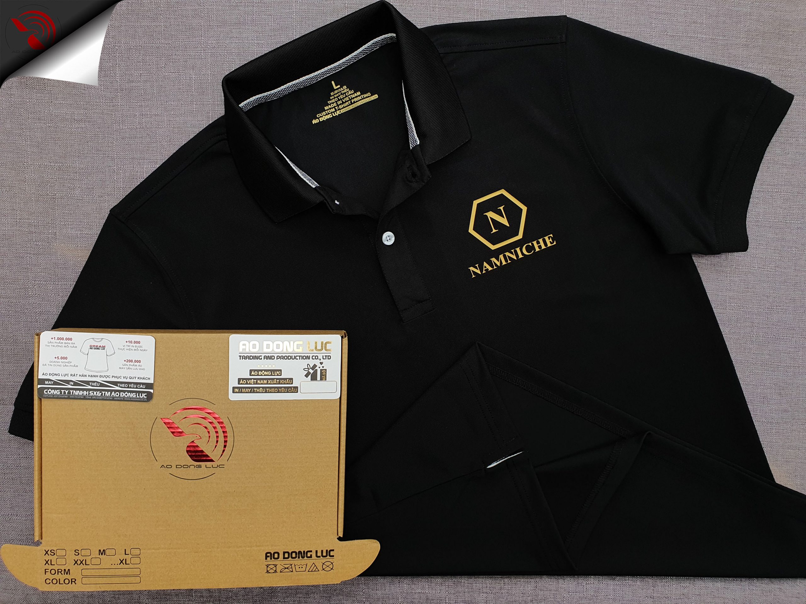 Đồng phục áo thun polo bo trơn in decal logo