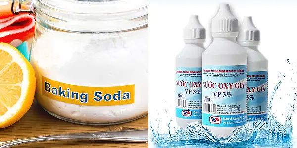 Lọ baking soda và ba chai nước oxy già