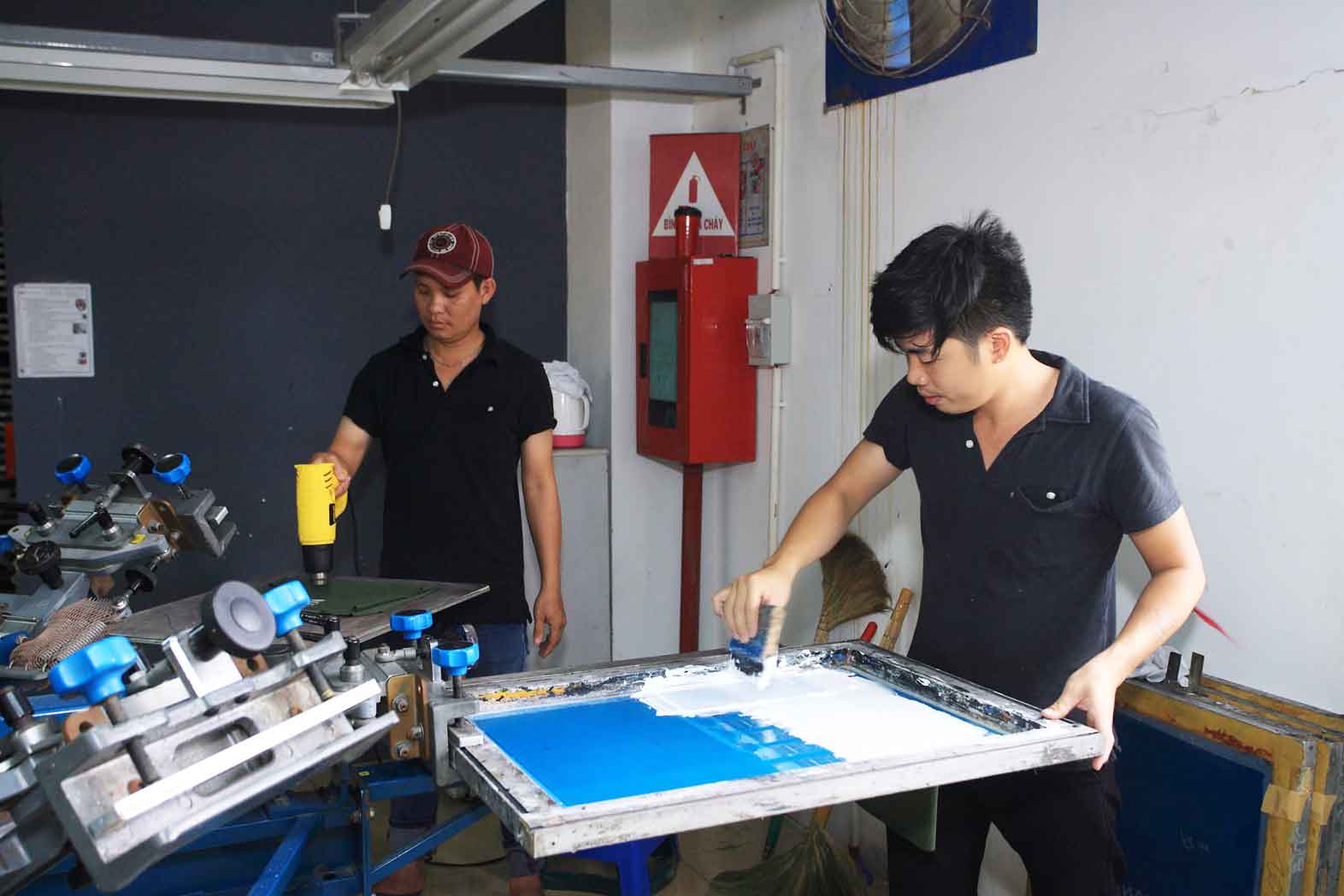 Why choose screen printing fabric from Vietnam?